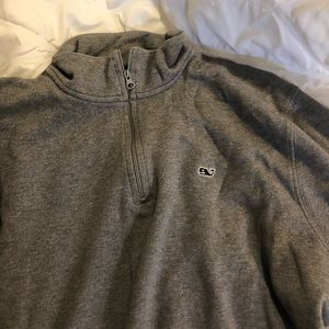 Grey 1/4 zip Vineyard vines